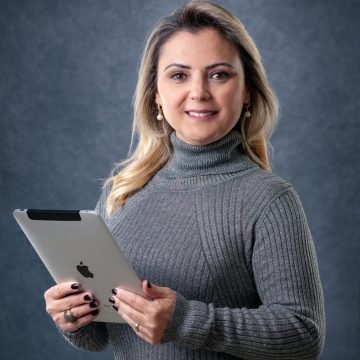 pexels-marceloverfe-13305253